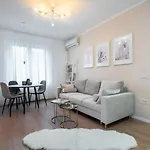 Appartamento Poweli 2 Center *