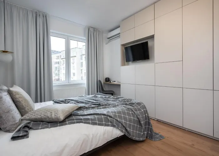 Poweli 2 Center ブカレスト