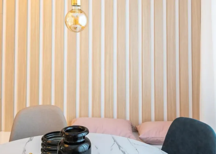 アパート Poweli 2 Center *